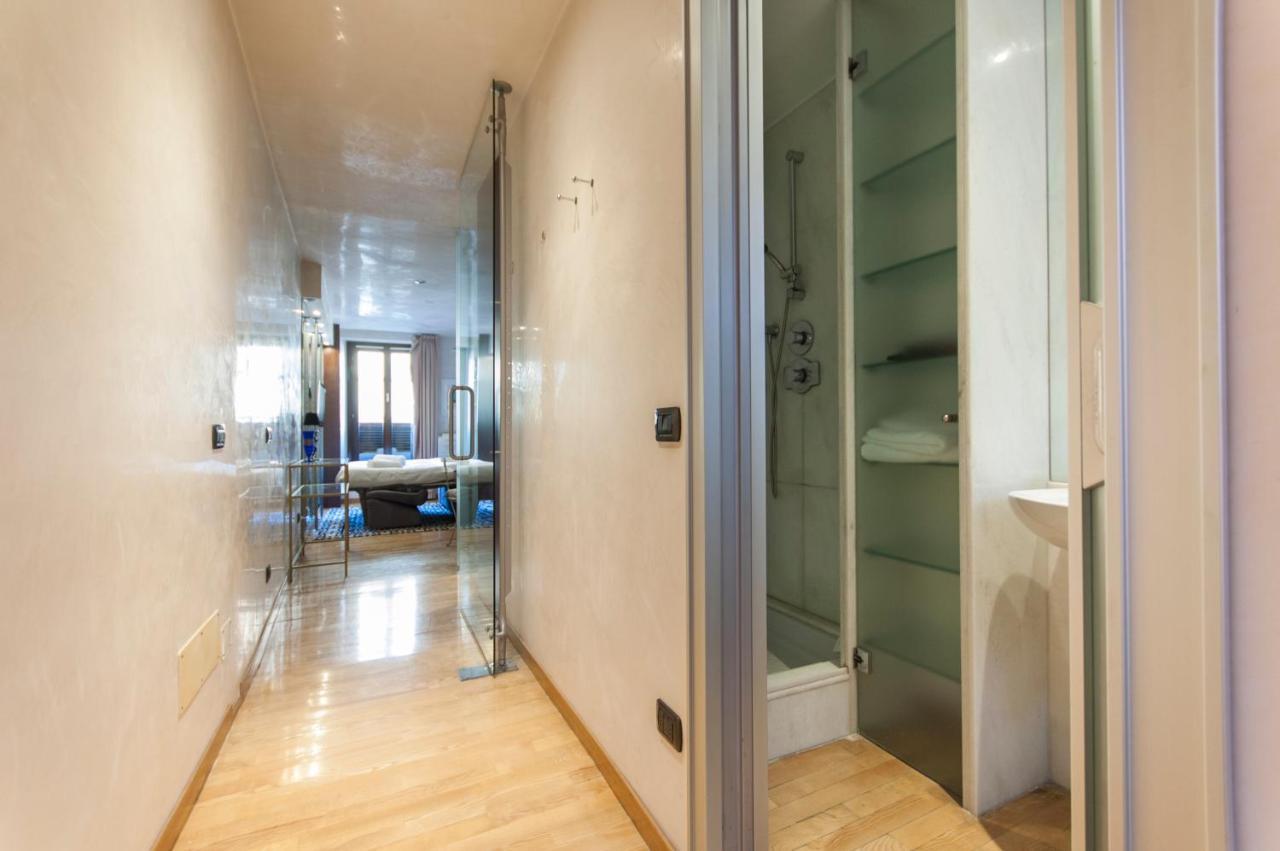 Youhosty - Duomo Studio Apartment Milano Ngoại thất bức ảnh